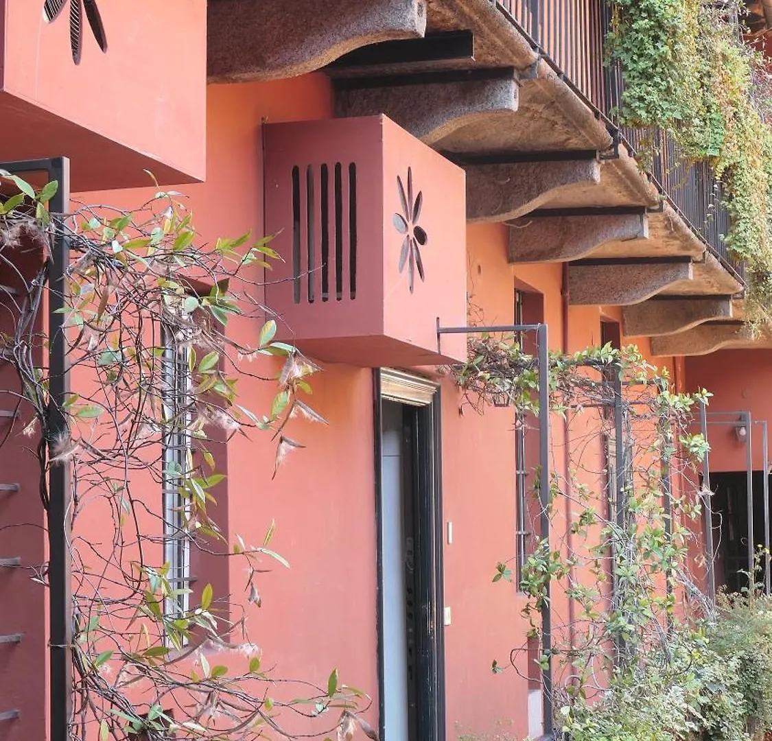 Comecasa 3 Bedrooms Apartment In Navigli Milán