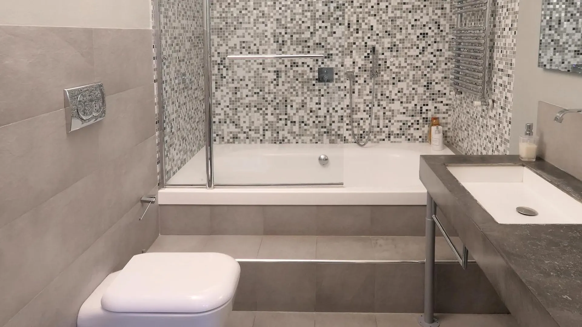Comecasa 3 Bedrooms Apartment In Navigli Milan Italy