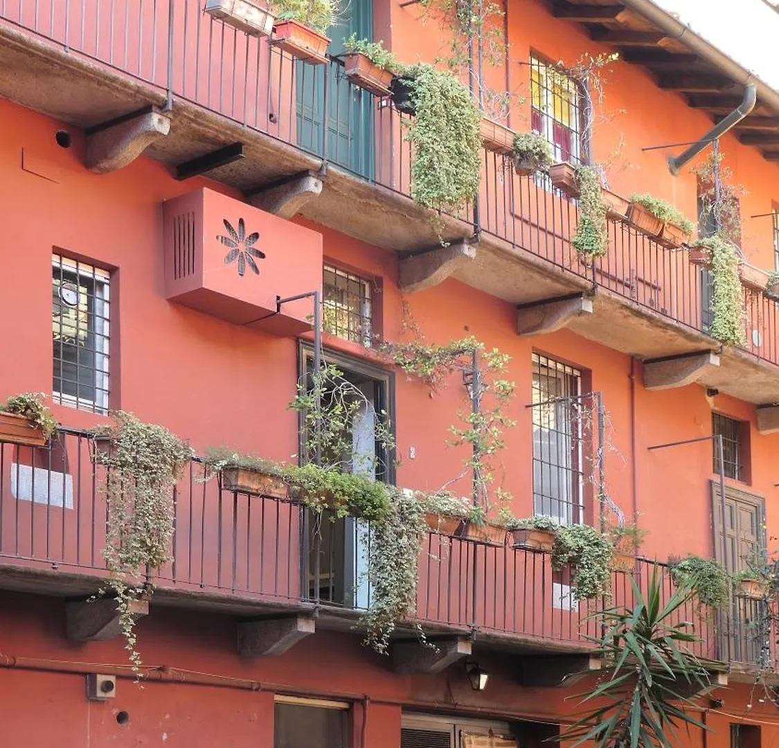 Comecasa 3 Bedrooms Apartment In Navigli Milan 0*,  Italy